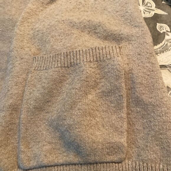 Poof Apparel Cardigan with front pockets - Picture 4 of 5